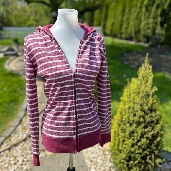Red and white striped zippered hoodie jacket - Picture 1 of 5